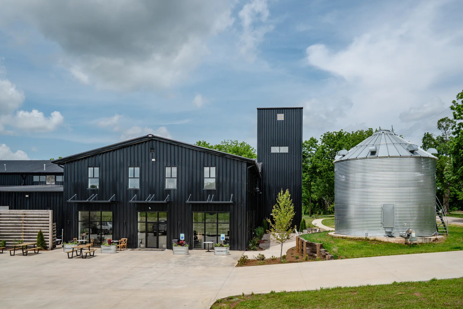 Bluegrass Distillers at Elkwood Farm